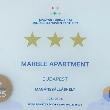 Marble -near Buda Castle Apartment *