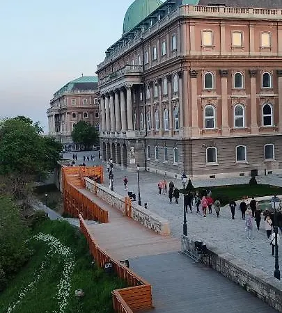 Apartment Marble -near Buda Castle *