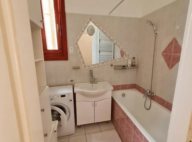 Marble -near Buda Castle Apartament *